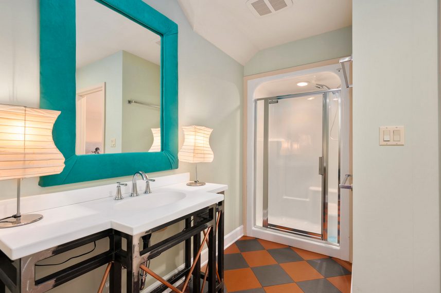 #1 Kin master ensuite bathroom