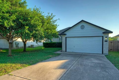 Lakeside Haven in Hutto