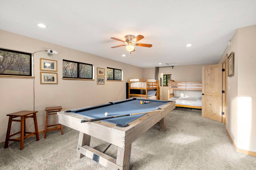 welcome-to-cub-life-cabin-where-fresh-forest-air-cozy-relaxing-spaces-and-family-memories-come-together!/