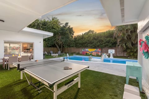Lux Miami Villa | Heated Pool | 10 min to Beach