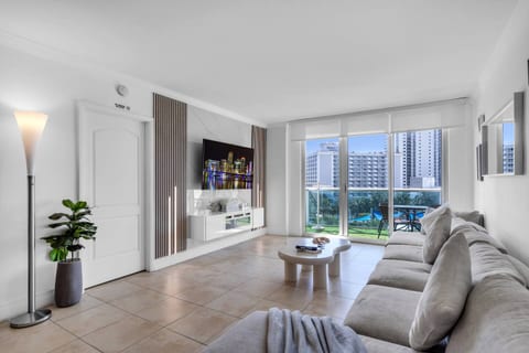 Ocean Reserve Luxurious Condo 2min Away From Beach