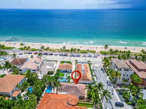 Ventur Vintage | Beach House | Luxury Heated Pool