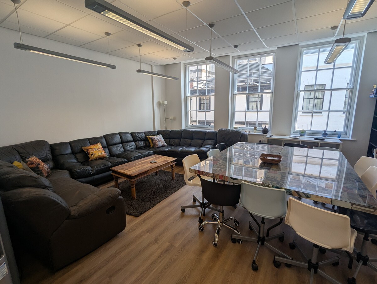 Duel of Bristol House 6BR 6 - 12 beds - Bristol