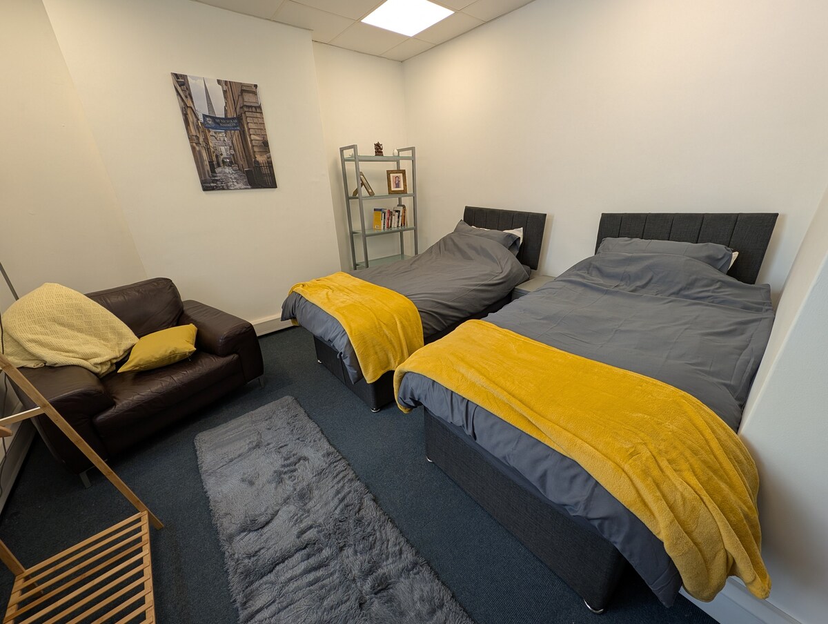 Duel of Bristol House 6BR 6 - 12 beds