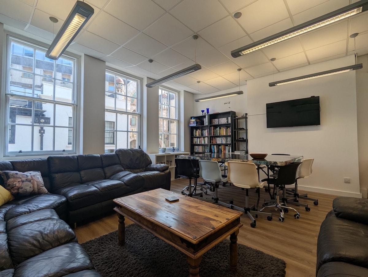 Duel of Bristol House 6BR 6 - 12 beds - Bristol