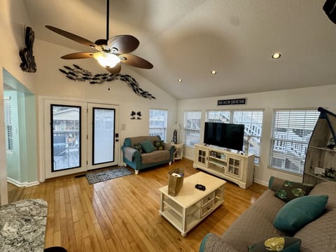 Ocean lakes-Free Golf Cart-Myrtle-Beach