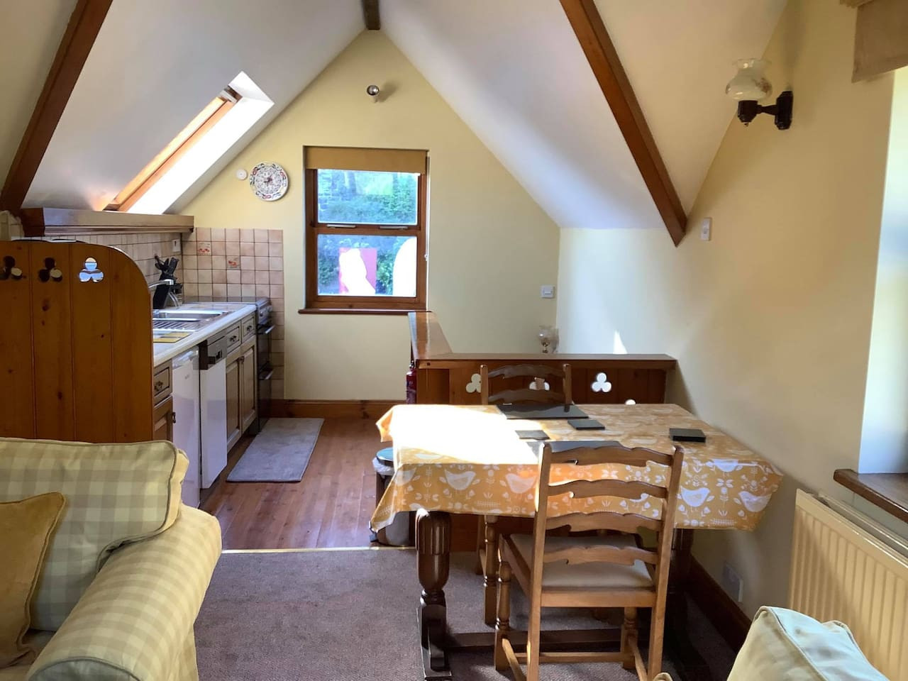 charming-18th-century-cottage-in-solva's-heart/