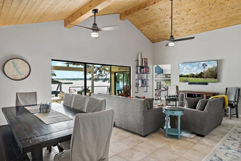 TripleHRetreat+Waterfront+Pets+Dock