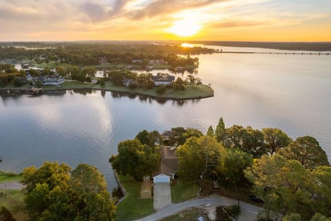 TripleHRetreat+Waterfront+Pets+Dock