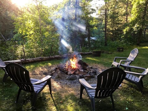 Enjoy the bonfire and peaceful surroundings! Bundles of wood available for purchase onsite for your convenience.
