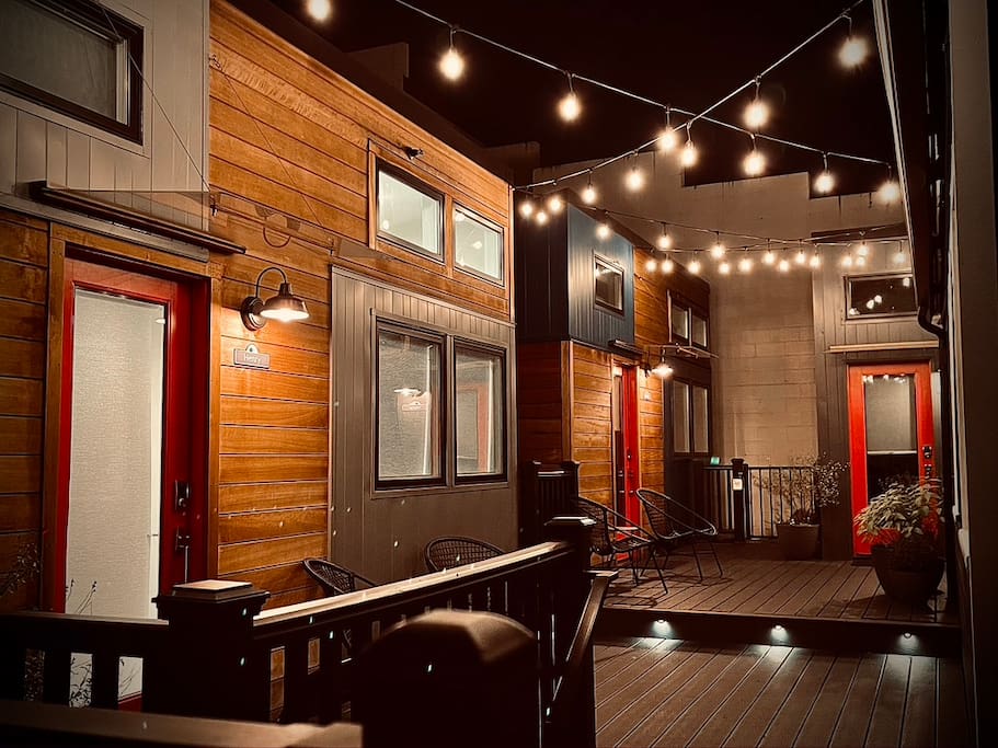 Relaxing evening drinks on the deck are a must. Exterior lights will turn off for bedtime.