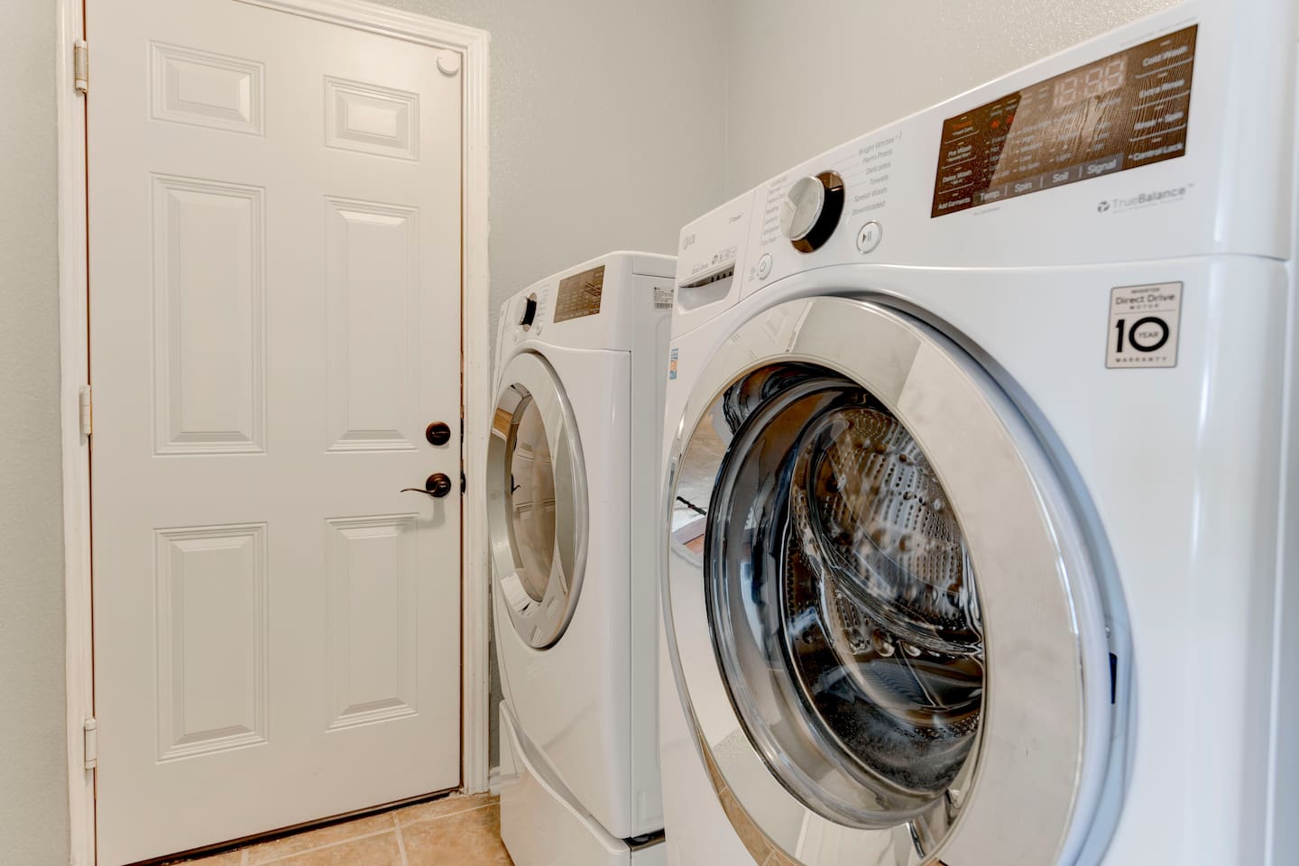 New oversized washer and dryer units free for you to use New oversized washer and dryer units free for you to use - Little Tree Bend - Cedar Park