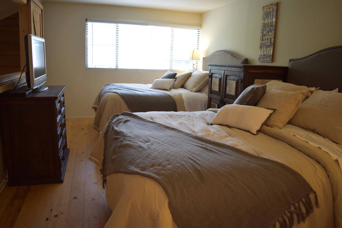 Mammoth Rustic Retreat  - Mammoth Lakes