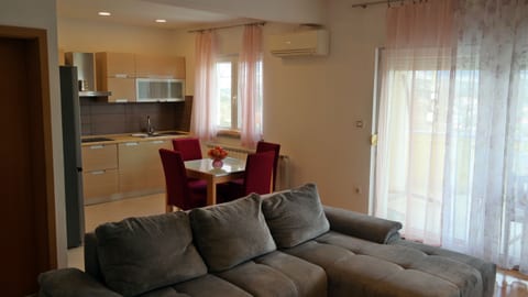 Apartment Sarah - Unit 377231-13