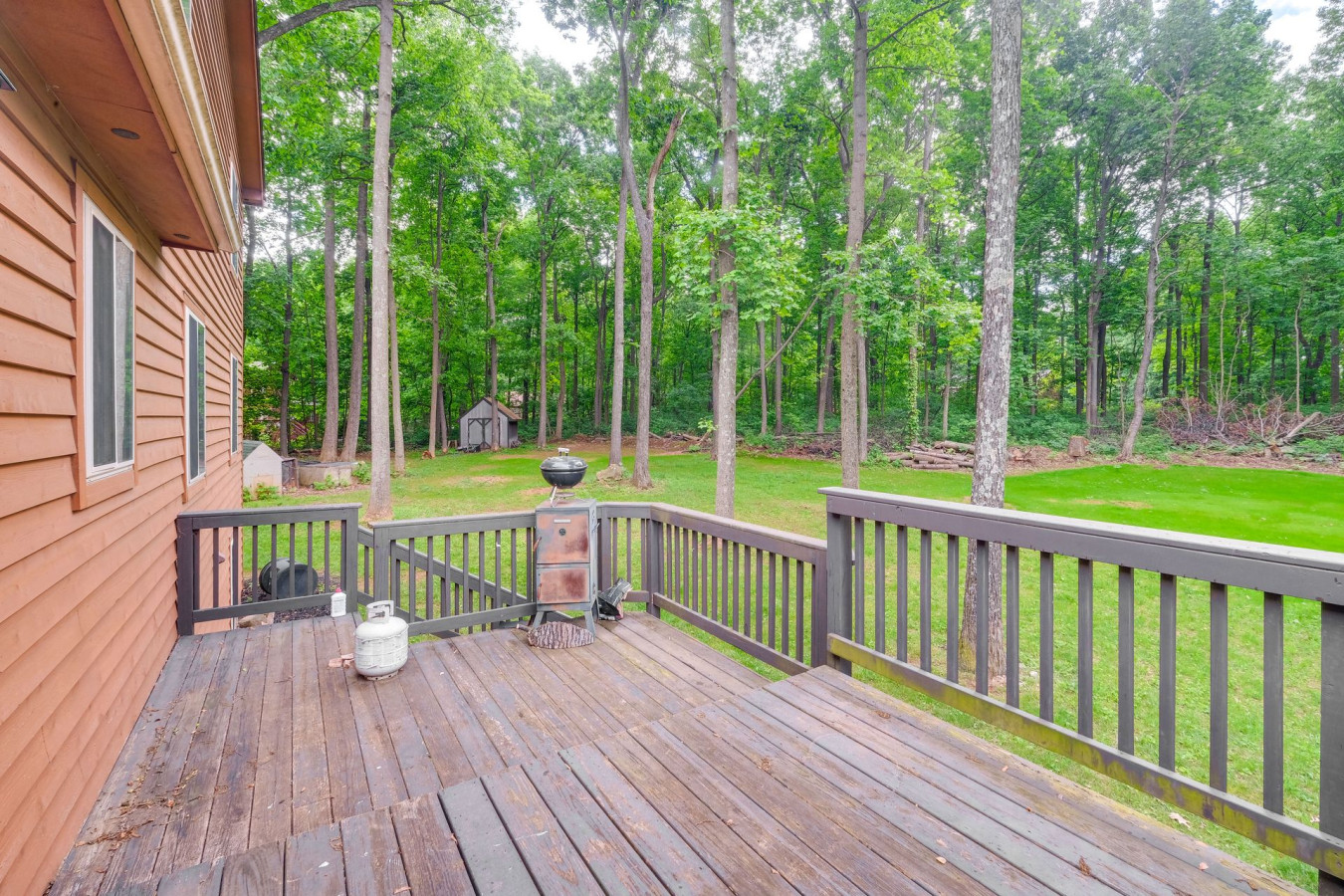 jacuzzi-*-gym-*-deck-+-near-va-wineries/