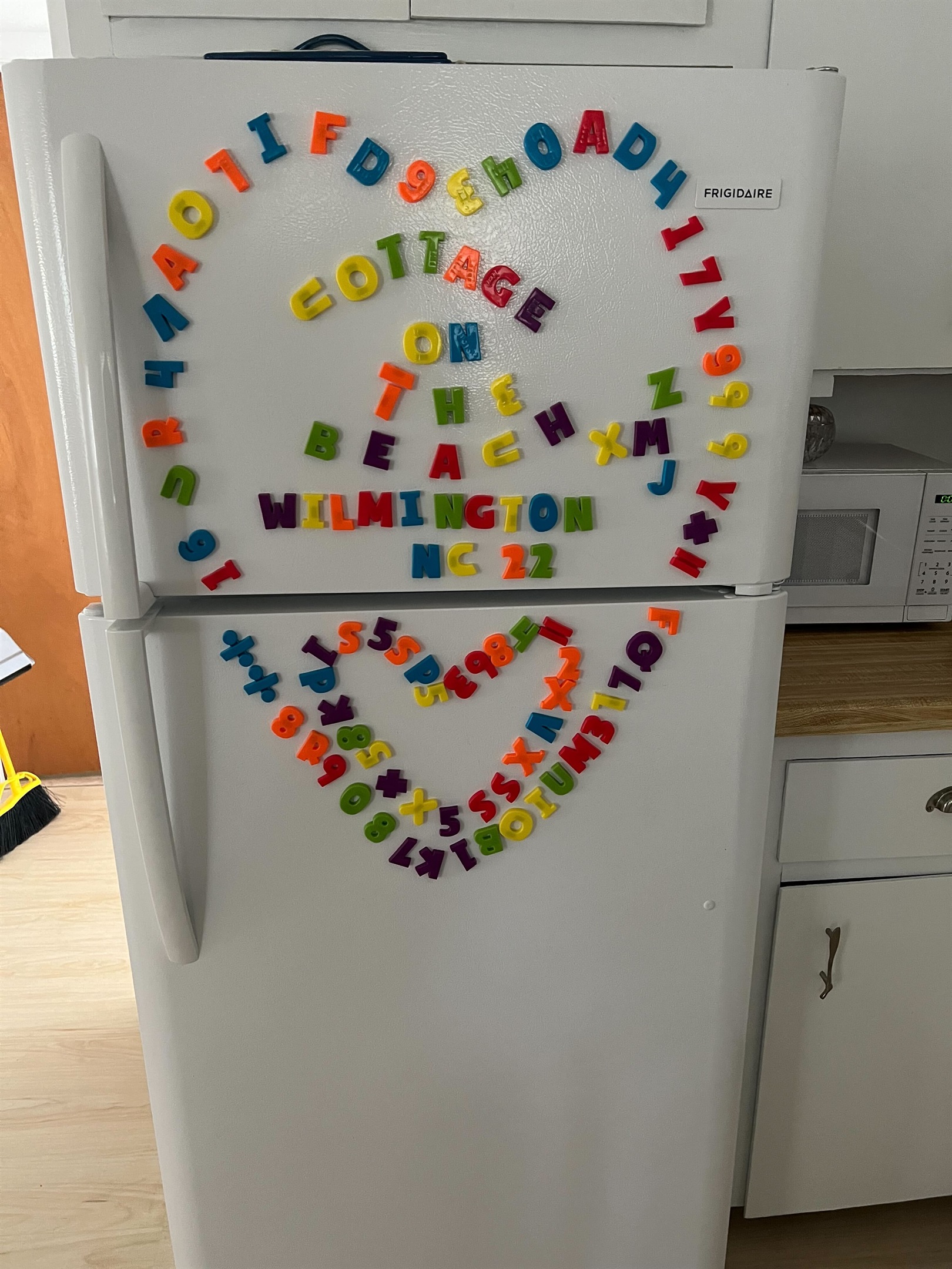 Indulge in a Delightful Stay at Our Charming Cottage.