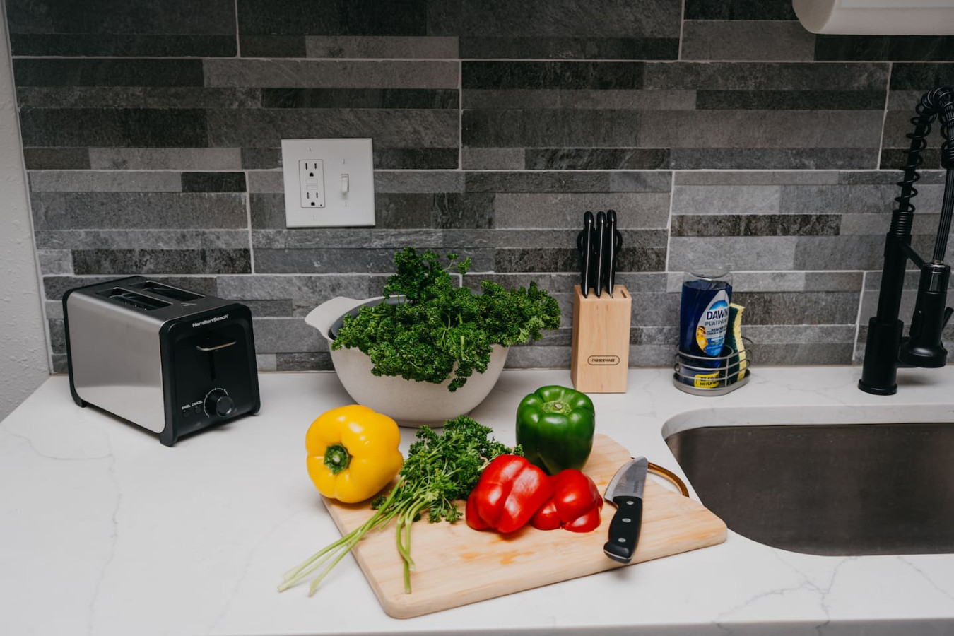 10-min-to-red-rocks-or-dt-golden-or-king-bed/