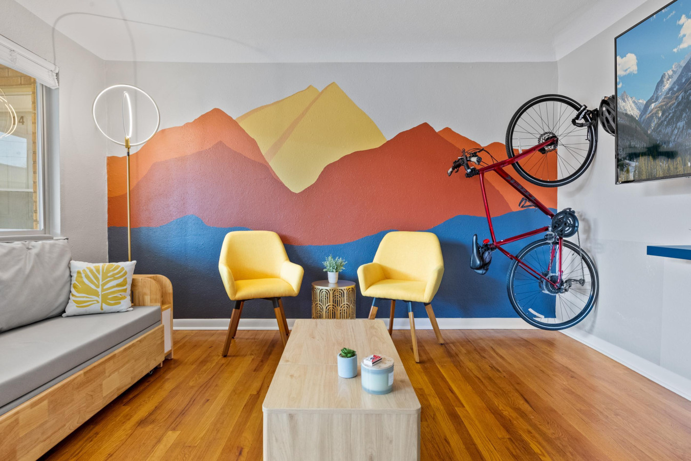 10-min-to-red-rocks-or-dt-golden-or-king-bed/