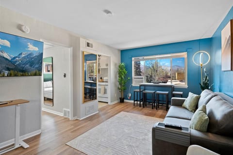 10 min Red Rocks | 7 min to I-70 | Family Friendly