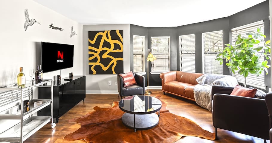 Luxe 2BR 2 Bad Prime Uptown mit Parkplatz - Charlotte