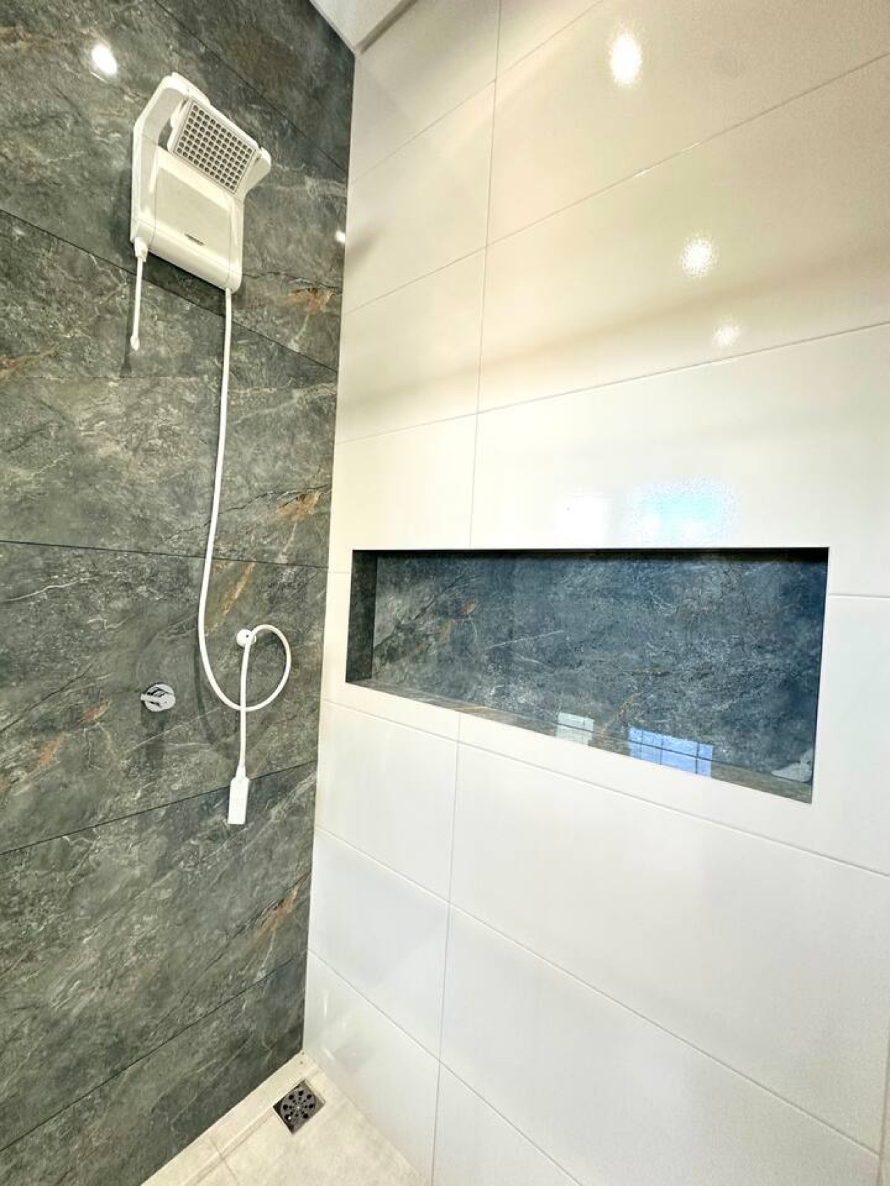 Flat Exclusivo 4  - 2 Quartos Luxo com Garagem - Palmas