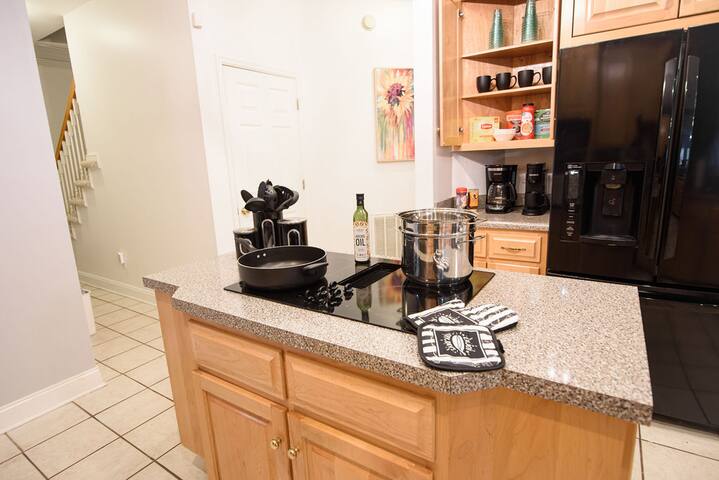 Lakeside Retreat|Firepit|Docks| Hiking|Fishing - Goodview Lakeside Retreat|Firepit|Docks| Hiking|Fishing - Goodview