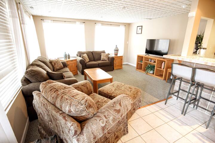 Lakeside Retreat|Firepit|Docks| Hiking|Fishing - Goodview Lakeside Retreat|Firepit|Docks| Hiking|Fishing - Goodview