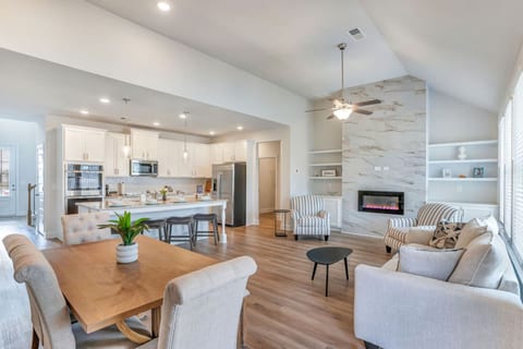 Spacious Bonaire Home With 5 Bed