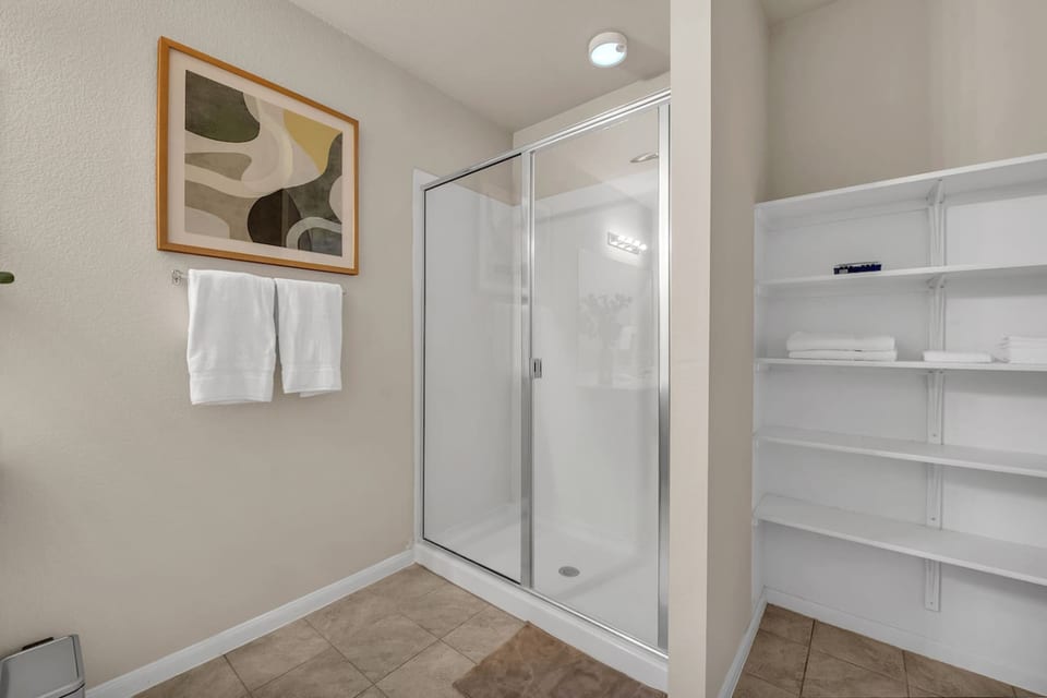 Temporary Housing in Cedar Park - Cedar Park