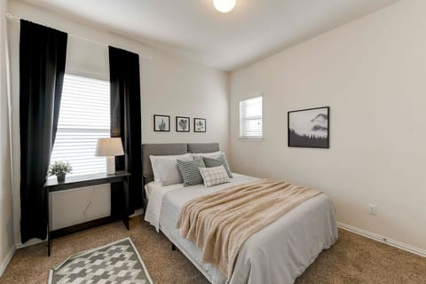 Corporate Housing Easton Austin