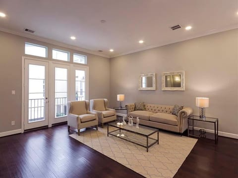 Houston Medical Corporate House