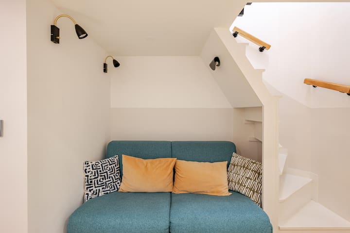 Stylish Duplex in Vibrant Center