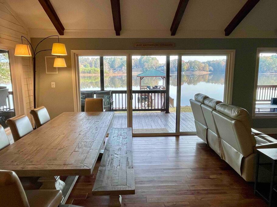 Camm’s Lakeside Retreat (Close to Charlotte) - Belmont Camm’s Lakeside Retreat (Close to Charlotte) - Belmont
