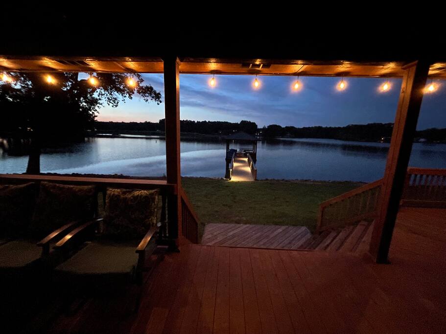 String lights create an amazing ambiance at night. Recessed lights are optional on the pier. String lights create an amazing ambiance at night. Recessed lights are optional on the pier. - Camm’s Lakeside Retreat (Close to Charlotte) - Belmont