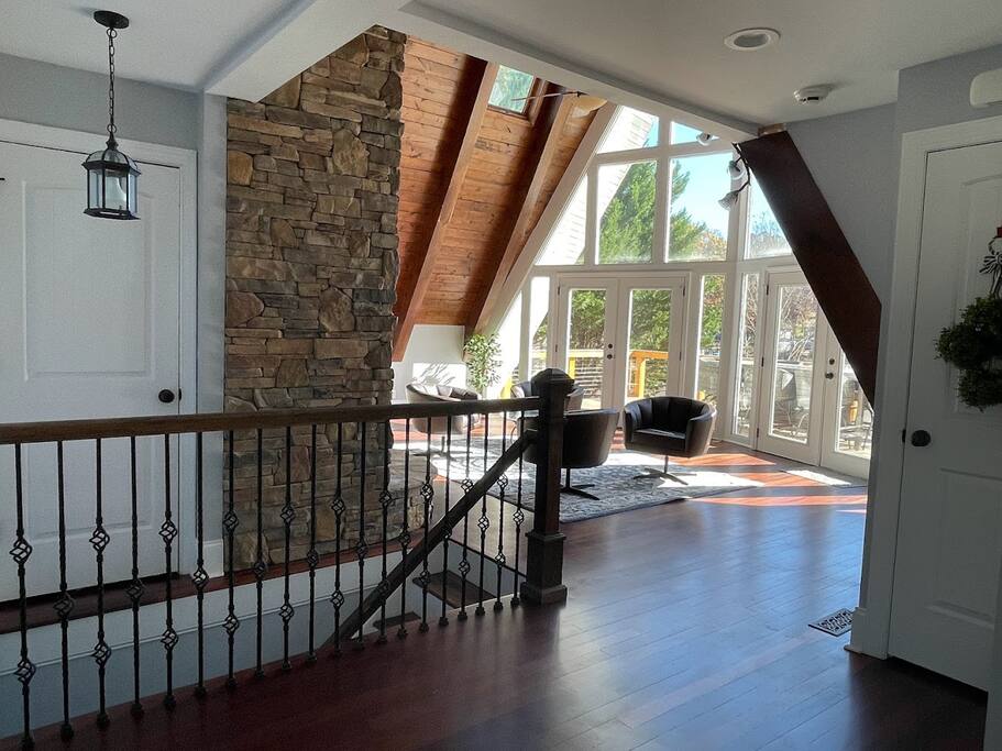 Chalet on Lake Wylie, Waterfront w/Beach/Sleeps 16 - Belmont Chalet on Lake Wylie, Waterfront w/Beach/Sleeps 16 - Belmont
