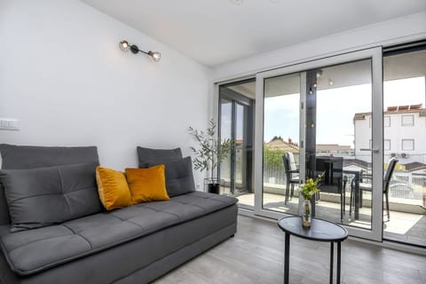 Apartments Castel L - Unit 377237-13