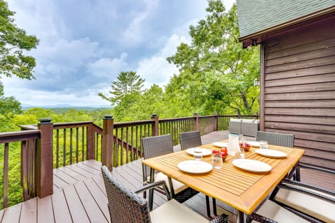 Stunning Views - Hot Tub - Fire Pit - Grill