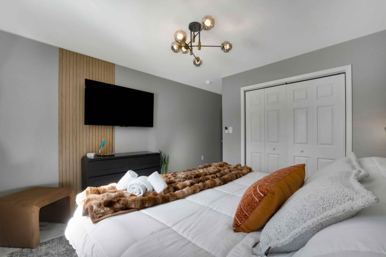 NEW Dream House | Hot Tub, Game Room, Lake Access - Pocono Summit