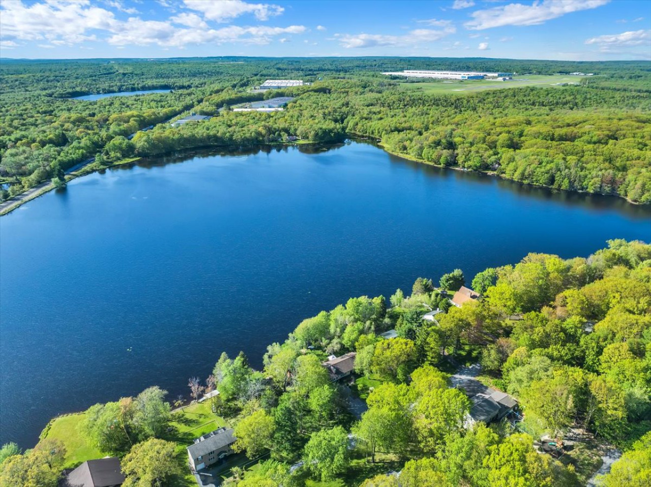 NEW Dream House | Hot Tub, Game Room, Lake Access - Pocono Summit