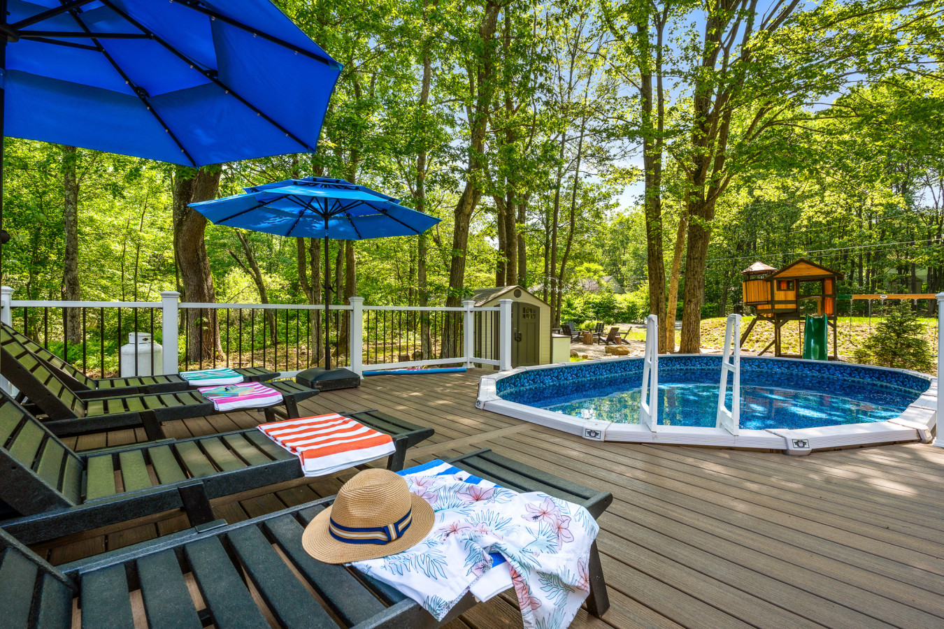 Soak, splash, and sunbathe — your private backyard oasis with our seasonal pool, hot tub, loungers, and umbrellas awaits! (Seasonal)