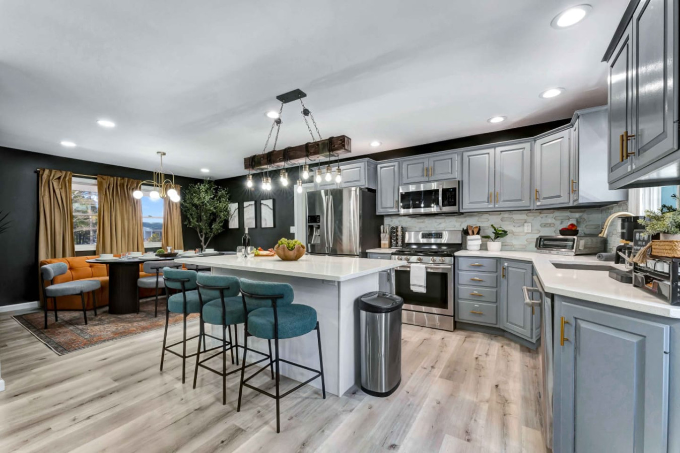 NEW Dream House | Hot Tub, Game Room, Lake Access - Pocono Summit