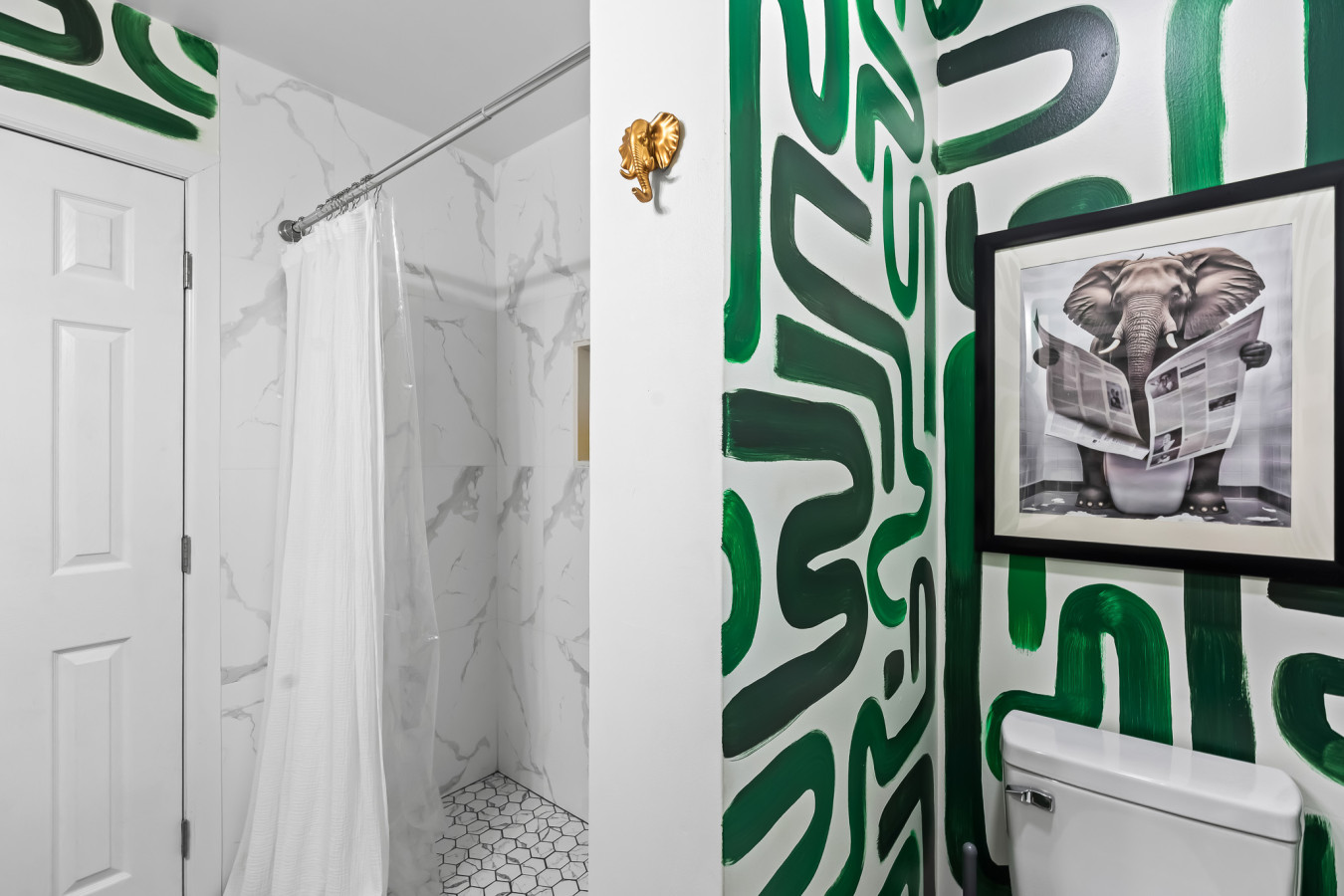 NEW Dream House | Hot Tub, Game Room, Lake Access - Pocono Summit