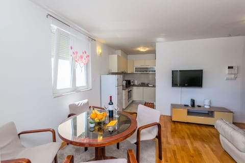 Apartment Tino - Unit 377249-13