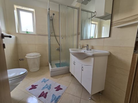 Apartment Letica - Unit 377286-13