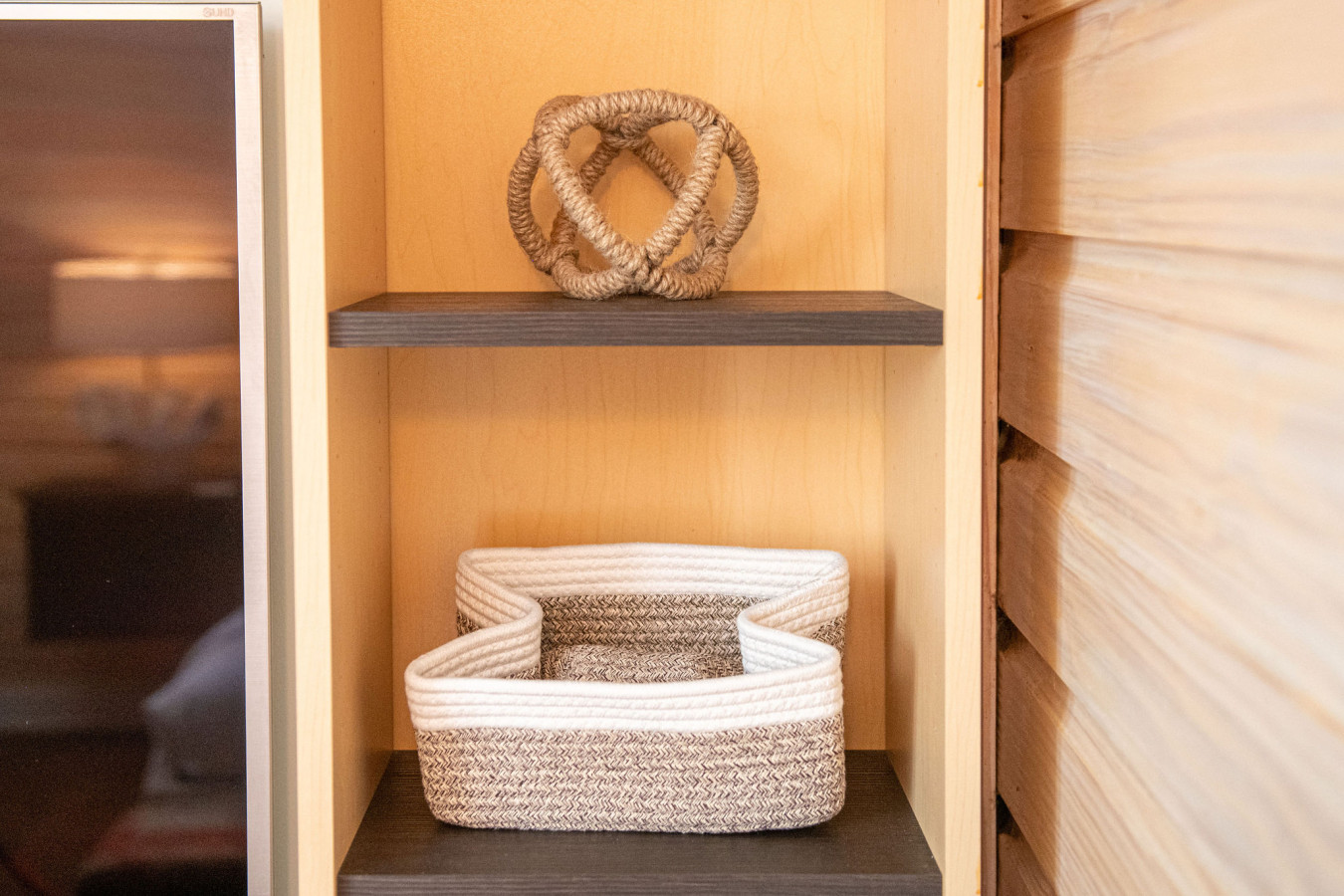 Sleeps 24-Beachfront Entire Resort- Outdoor Pool 7BR - Madeira Beach