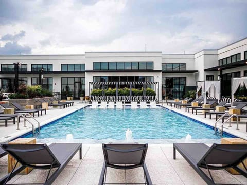 Penthouse w/Pool+Rooftop Terrace | Midtown Atlanta