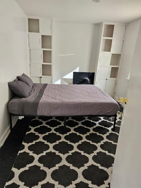 Private apartment with 1 bedroom and 1 bathroom