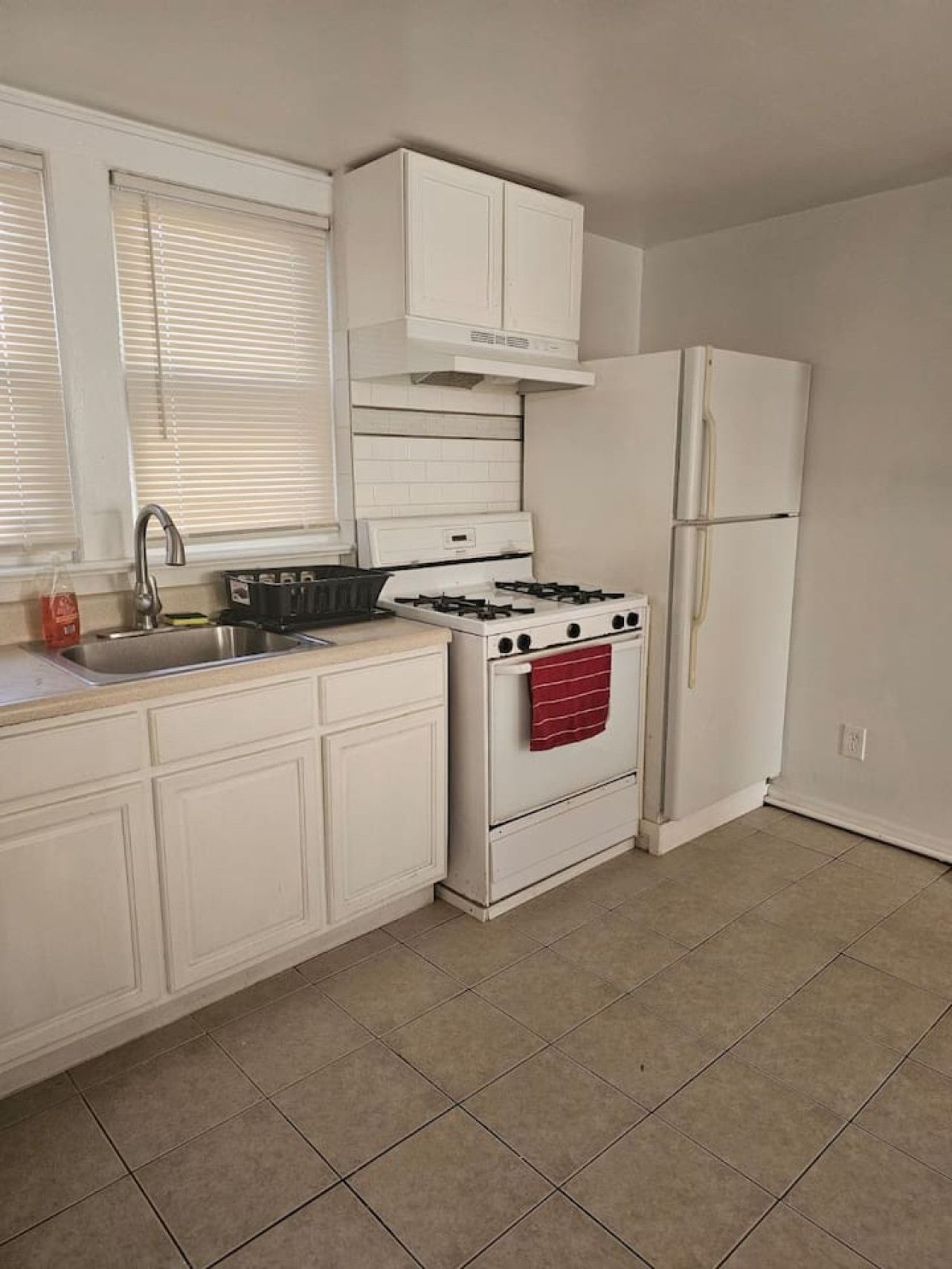 private-apartment-with-1-bedroom-and-1-bathroom/