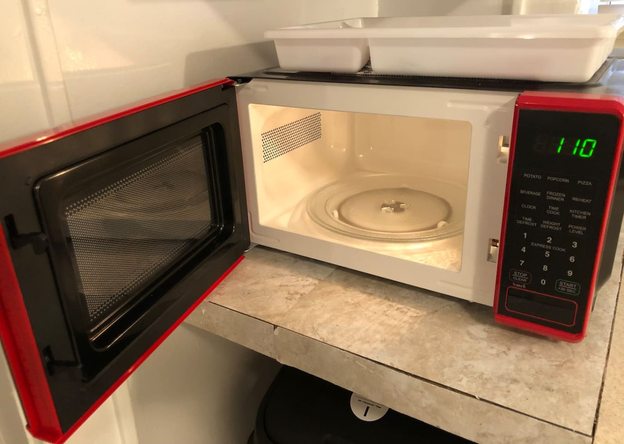 private-apartment-with-1-bedroom-and-1-bathroom/