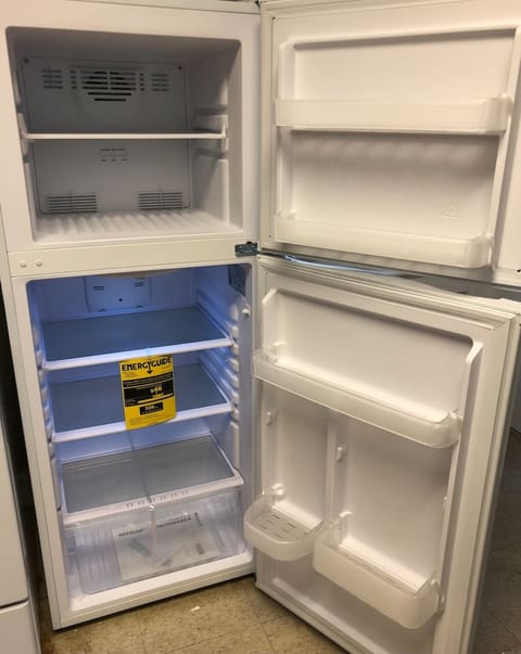 Private 2-bedroom apartment with direct bus to NYC Manhattan only a 5-minute walk away